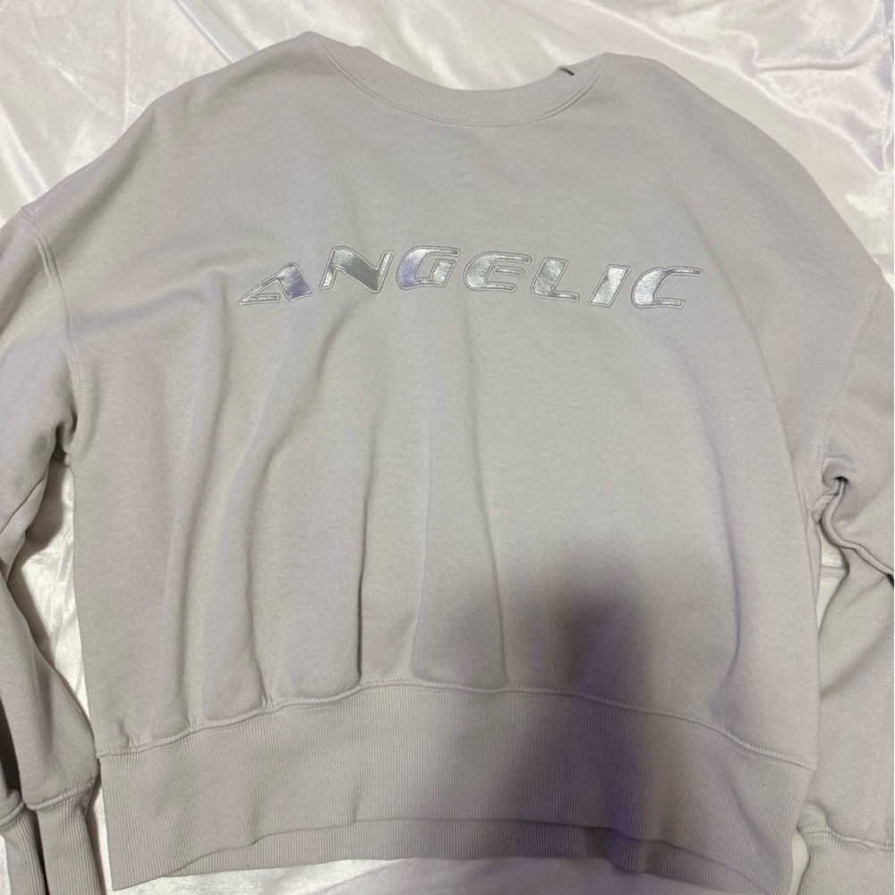 Gray Sweatshirt with Silver 'ANGELIC' Print